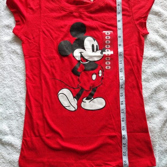 Mickey mouse graphic tee size Small - Picture 3 of 3